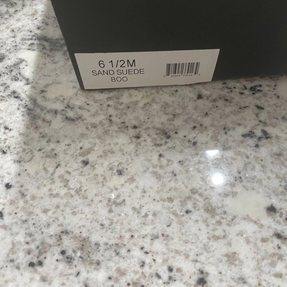 J/SLIDES Women's Beige Sandals - Picture 4 of 5